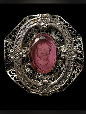 Vintage Intaglio Cameo Pendant Purple Glass Silver Tone
